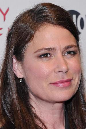 Maura Tierney