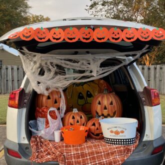 pumpkin trunk or treat