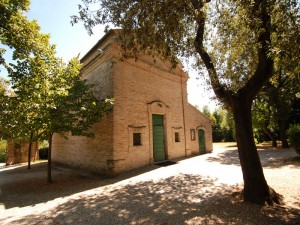 Chiesa fra i tigli