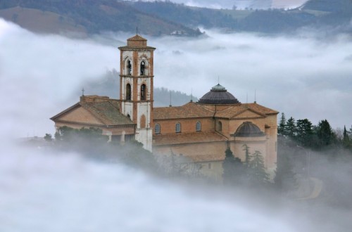 Camerino - uscire dalla nebbia