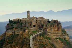 Civita un paese tra le nuvole