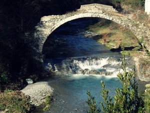 Ponte in pietra