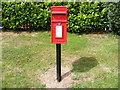 TM3863 : Rendham Postbox by Geographer