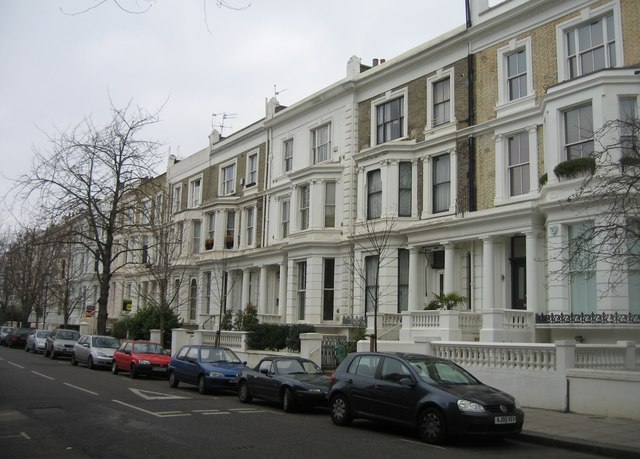 Town housing - Russell Road, London