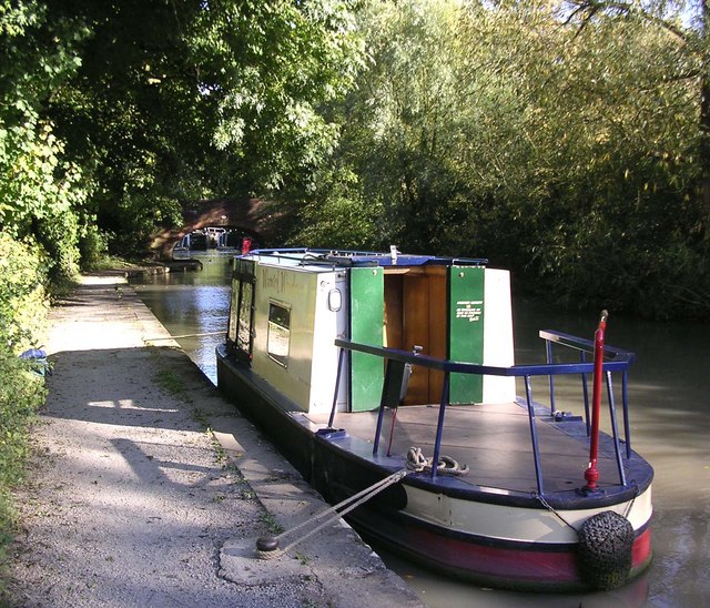 Moorings below Radford Bottom Lock