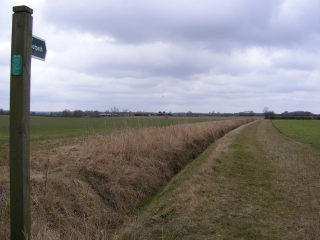 Footpath to Bruisyard Road