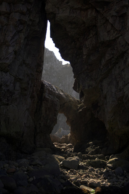 Natural Arch, Port nan Gallan, Islay