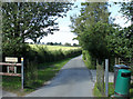 SU0255 : 2010 : This way to the Village Hall by Maurice Pullin