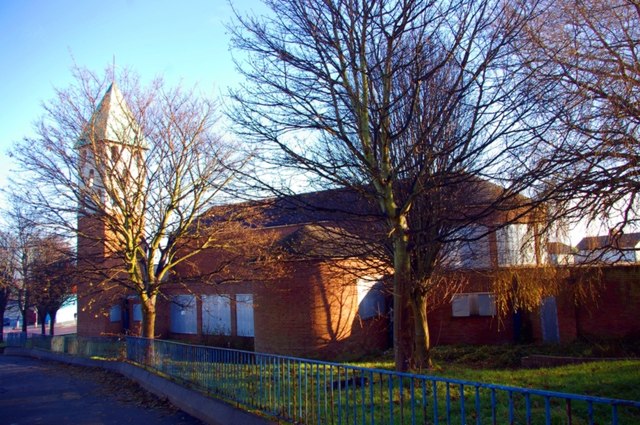 Holy Cross Church, Birkenhead