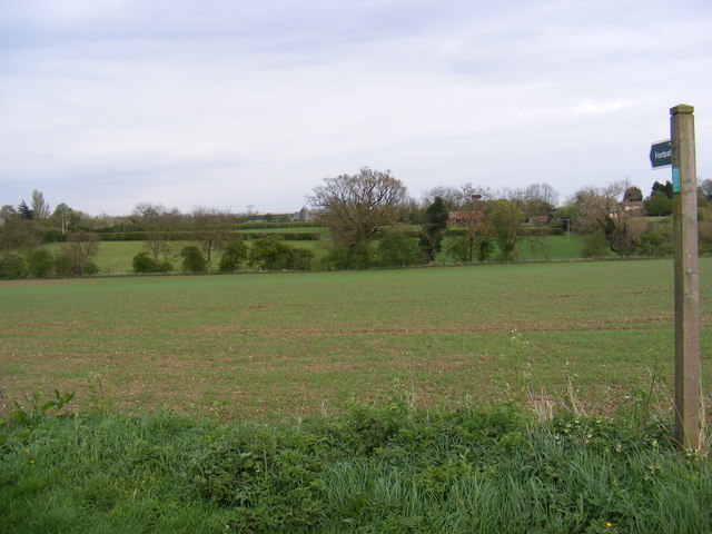 Footpath to Mill Green