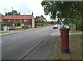 SK6149 : Main Street Calverton postbox (ref. NG14 23) by Alan Murray-Rust