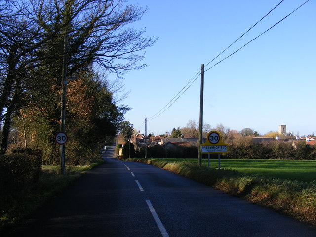 Entering Fressingfield on the B1116 Laxfield Road