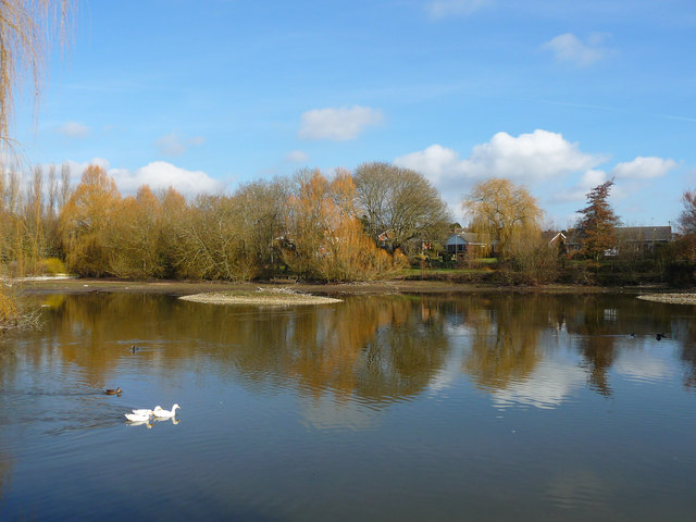 Charlton - Charlton Lakes