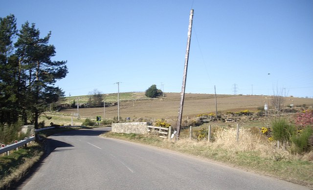 Approach to Auchorie Bridge