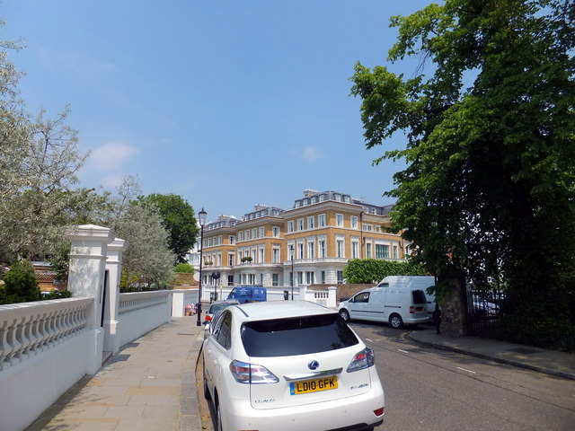 Looking toward Bolton Place, Chelsea