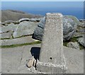 NR9941 : Goatfell triangulation pillar by Rob Farrow