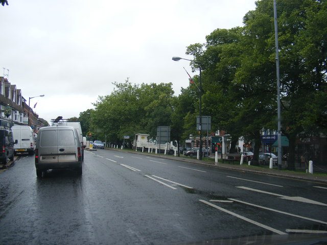 A1081 High Street, Harpenden