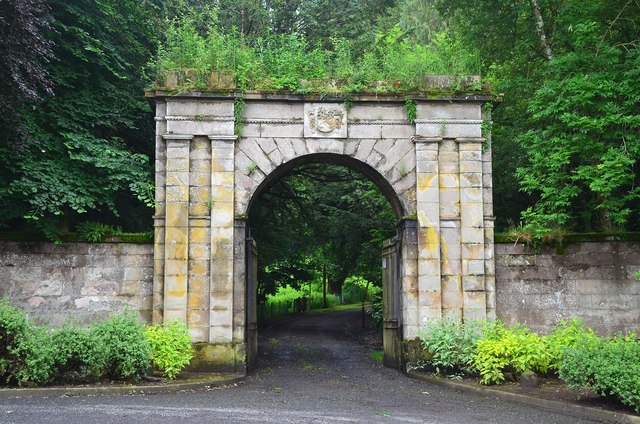 Entrance gateway, Haining House Selkirk