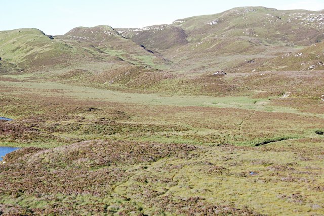 Boggy ground between Loch nan Cèard Mòr and Loch Gainmheach