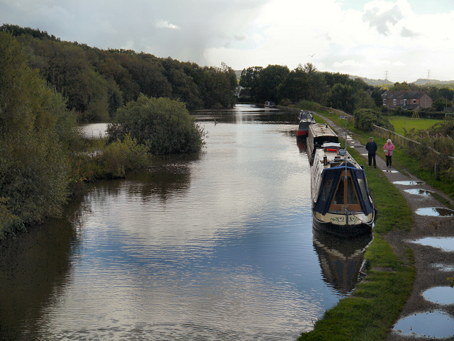 Macclesfield Canal, Higher Poynton