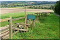 SP1717 : Footpath from Broadmoor Farm by Graham Horn