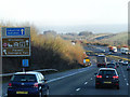 SU4725 : Northbound M3 near Shawford by David Dixon