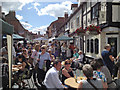 SP2865 : Smith Street market: mid-afternoon relaxation by Robin Stott