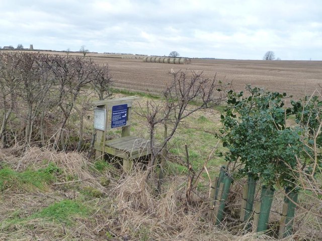 Entrance to the permissive access bridle path