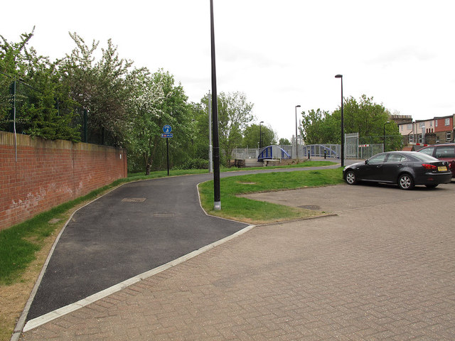 Bermondsey Connect2 bridge - northern approach