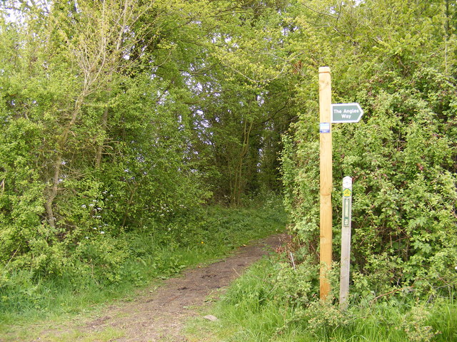 The Angles Way footpath to Rectory Lane & New Road