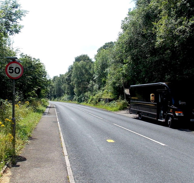 End of the 30mph speed limit at the southern edge of Hollybush