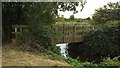 TQ6147 : Footbridge over a drainage channel, near Tonbridge by Malc McDonald