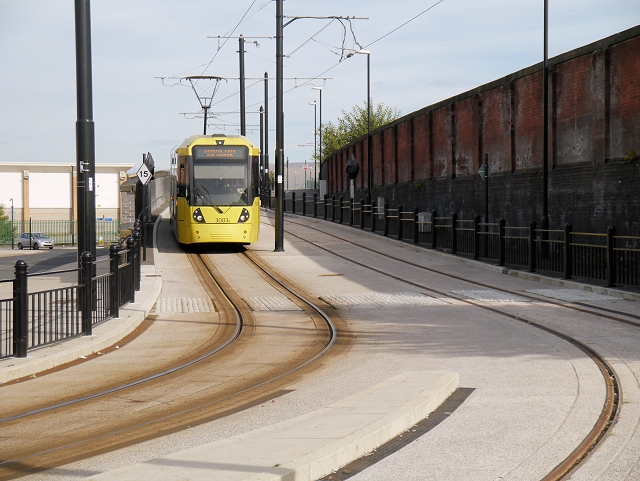 Metrolink Tram on High Level Road