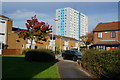 TA0828 : Houses on Beaufort Close, Hull by Ian S