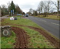 SO3322 : Tyres tracks alongside a Brecon Beacons National Park boundary marker in Pandy by Jaggery