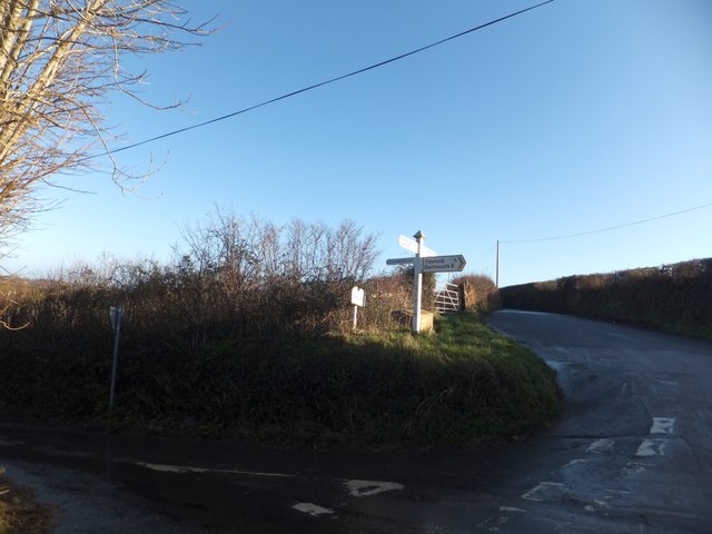 Signpost and crossroads at Furzehill Cross