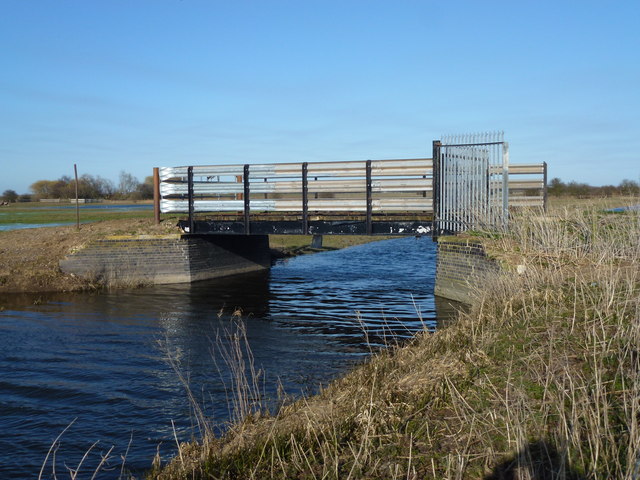 New bridge over Morton's Leam - The Nene Washes