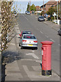 SK6040 : Greenwood Avenue postbox ref NG4 463 by Alan Murray-Rust