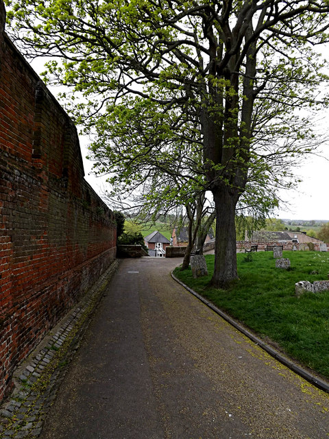 Path to Puddingmoor