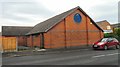 SJ9698 : Stalybridge Congregational Church by Gerald England