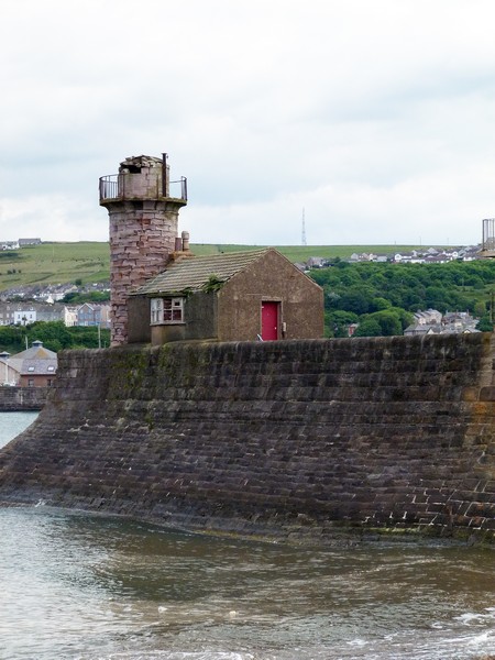 Whitehaven Old New Quay Light