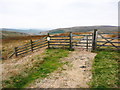 SD9814 : Gate on the county boundary by Humphrey Bolton