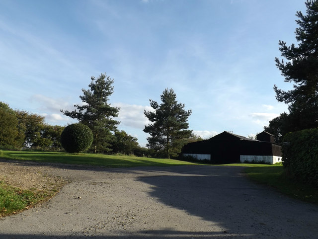 Entrance & Barn at Highfield Farm