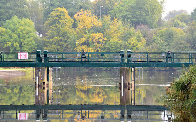 The Stranmillis weir, Belfast (October 2014)