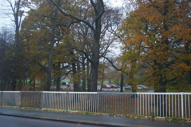 Southern edge of Tooting Bec Common