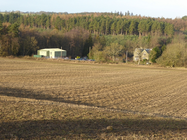 Cottage and business units at the Bridges