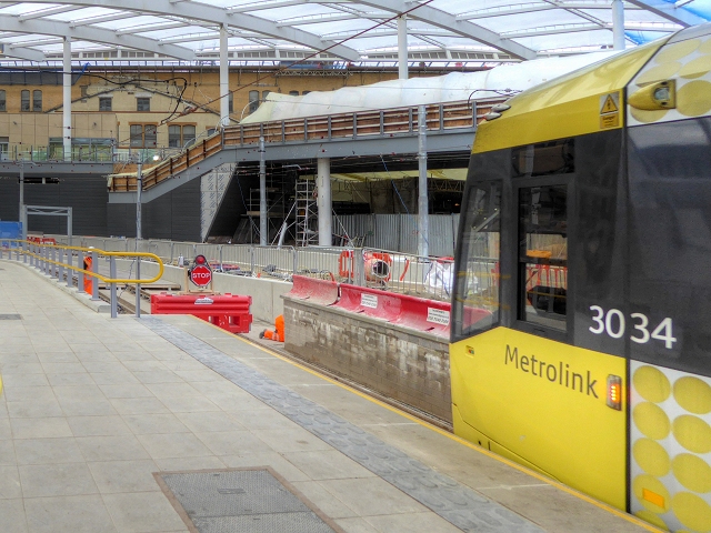 Manchester Victoria, Temporary Metrolink Terminus February 2015