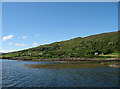 NM4442 : Mull coastline near Kilbrennan by William Starkey