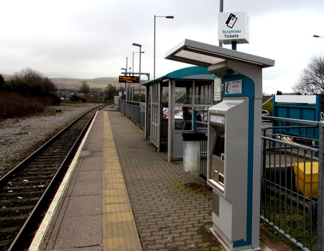 Ticket machine, Maesteg railway station 