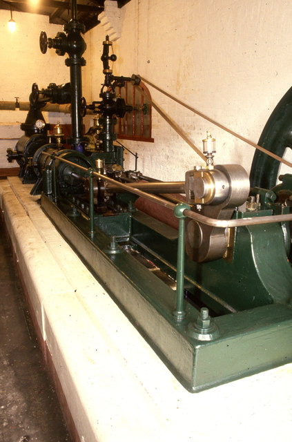 Home Farm, Tatton Park - steam engine